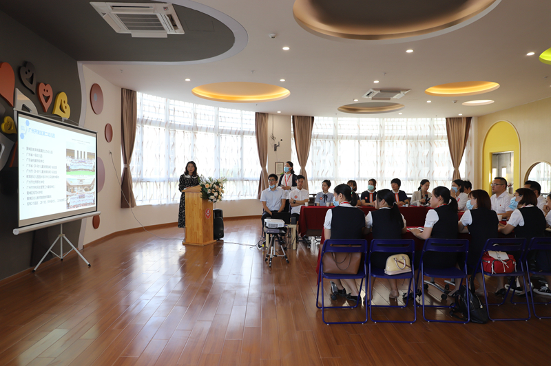 示范辐射(承担对外培训1).jpg